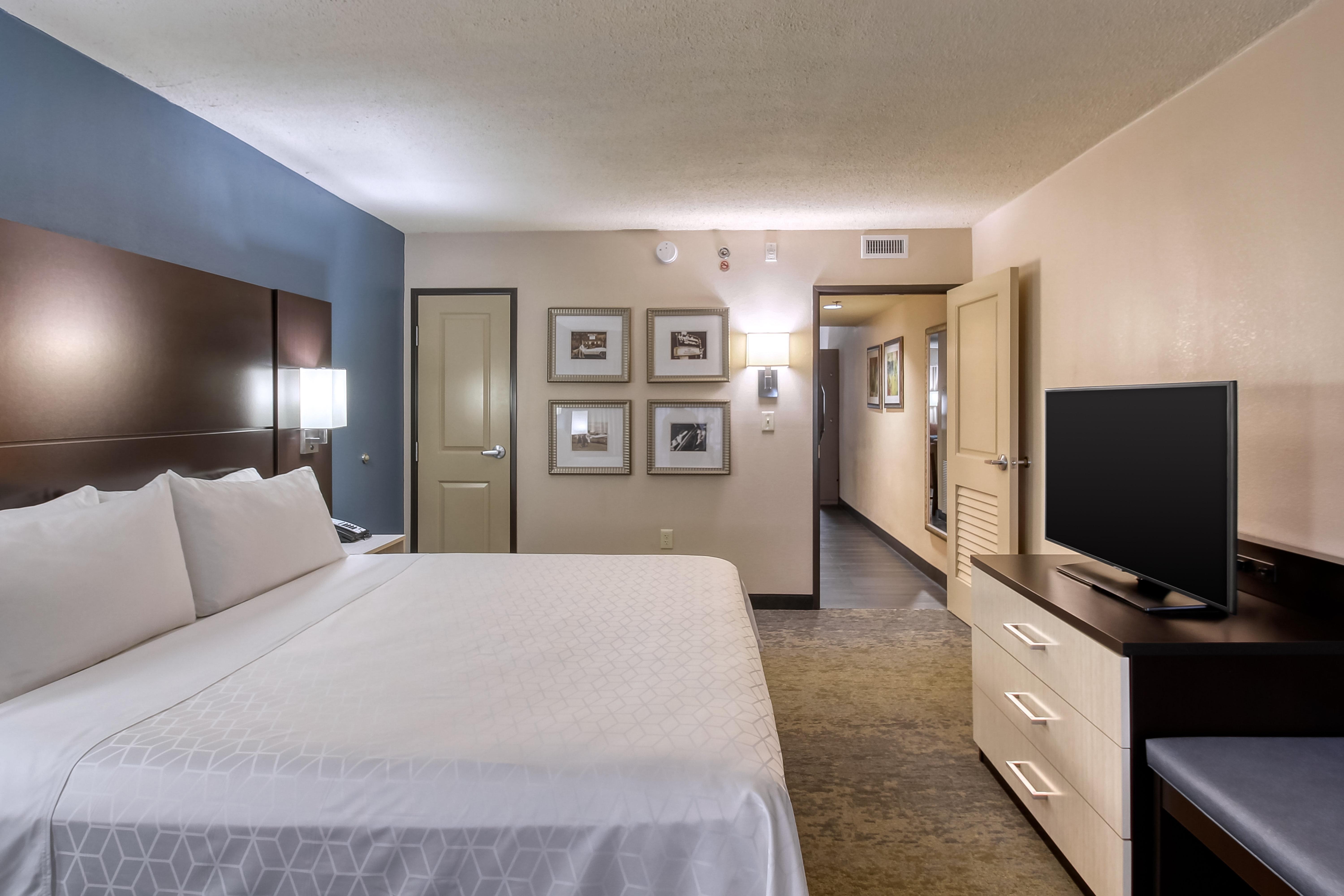 Holiday Inn & Suites Atlanta Airport North By Ihg Колледж Парк Экстерьер фото